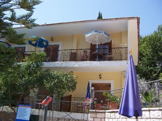 Bella Vista Hotel And Apartments Парга Екстериор снимка