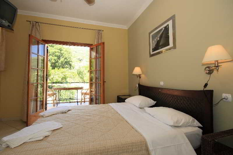 Bella Vista Hotel And Apartments Парга Екстериор снимка