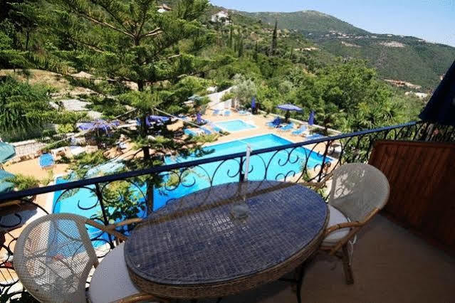 Bella Vista Hotel And Apartments Парга Екстериор снимка