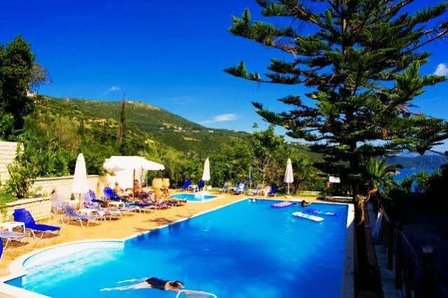 Bella Vista Hotel And Apartments Парга Екстериор снимка