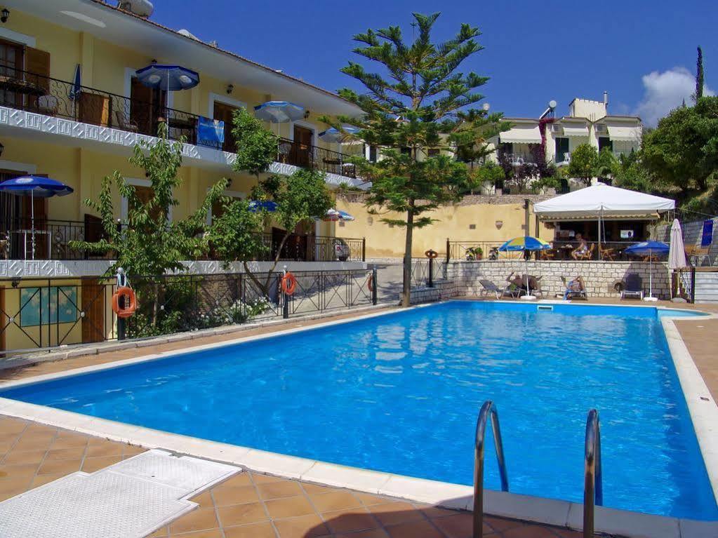 Bella Vista Hotel And Apartments Парга Екстериор снимка