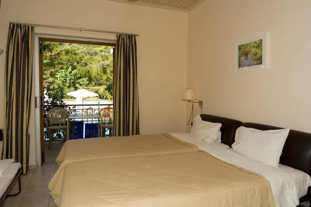 Bella Vista Hotel And Apartments Парга Екстериор снимка