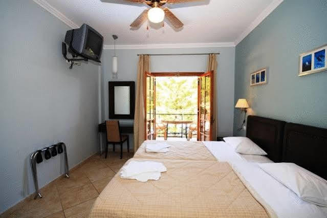 Bella Vista Hotel And Apartments Парга Екстериор снимка